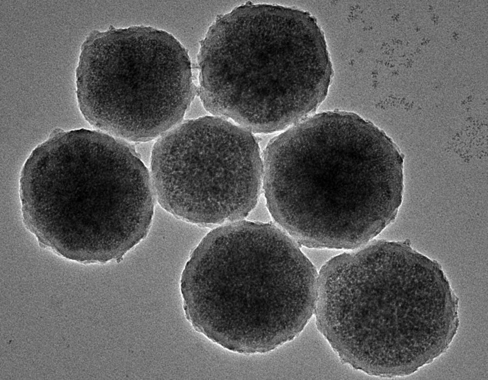 Cientistas criam bilhões de nanorrobôs para combater aneurismas cerebrais